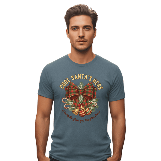 Vintage Christmas Tee – Cool Santa Bow for Party & Secret Santa